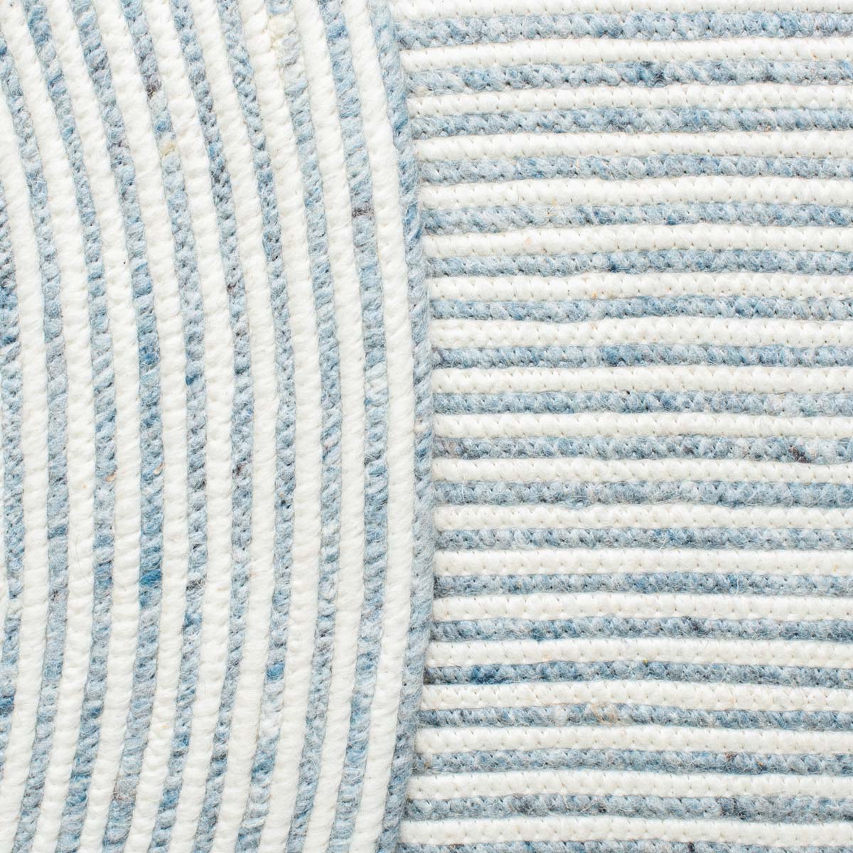 Safavieh Braided 905 Rug, BRD905 - Grey / Ivory