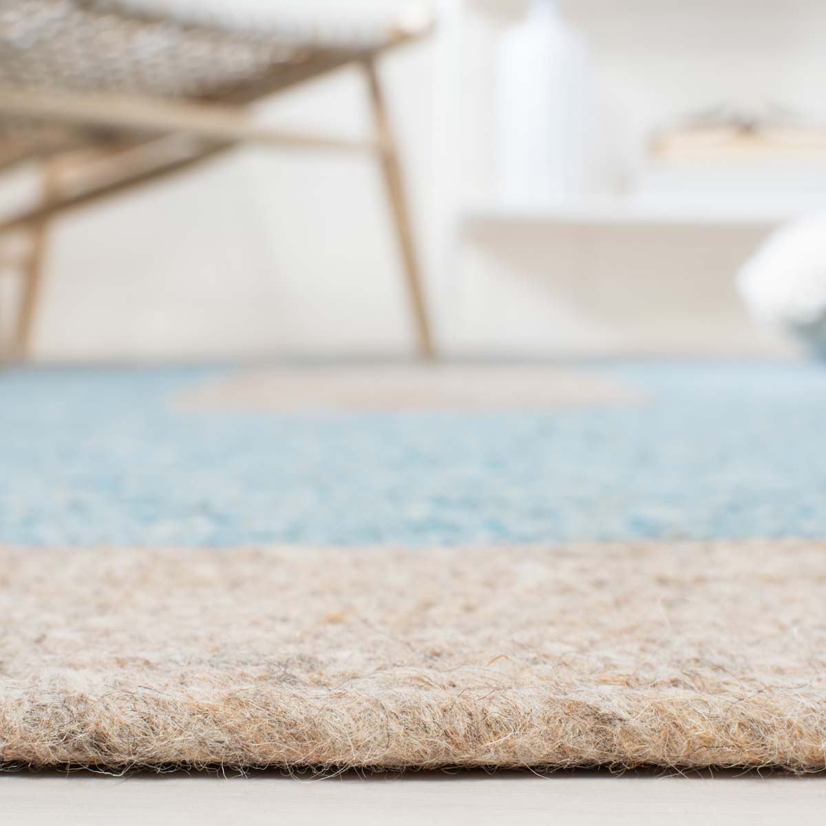 Safavieh Braided 908 Rug, BRD908 - Blue / Beige
