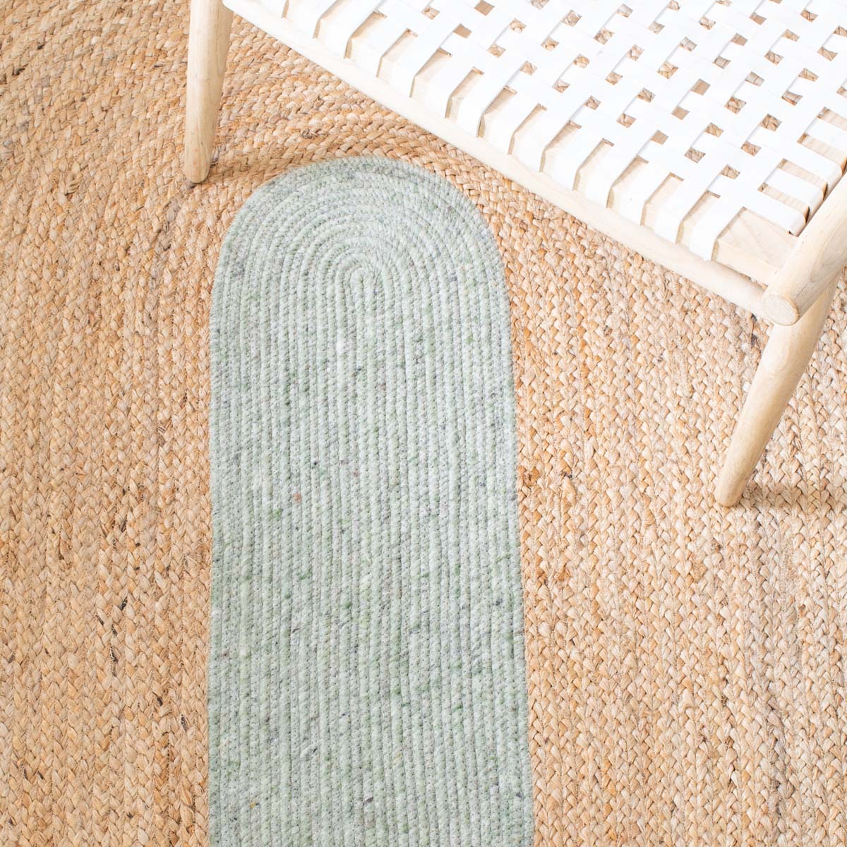 Safavieh Braided 910 Rug, BRD910 - Sage / Gold