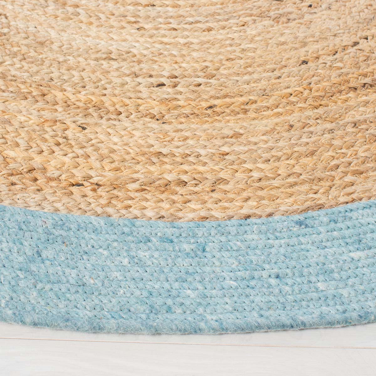 Safavieh Braided 910 Rug, BRD910 - Blue / Natural