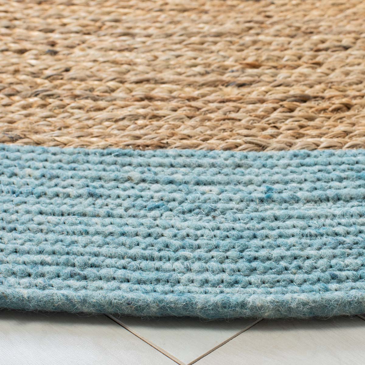 Safavieh Braided 910 Rug, BRD910 - Blue / Natural