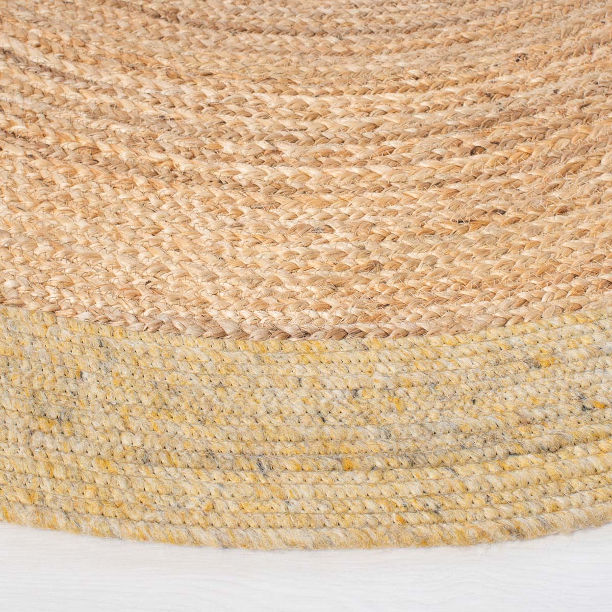 Safavieh Braided 910 Rug, BRD910 - Gold / Natural