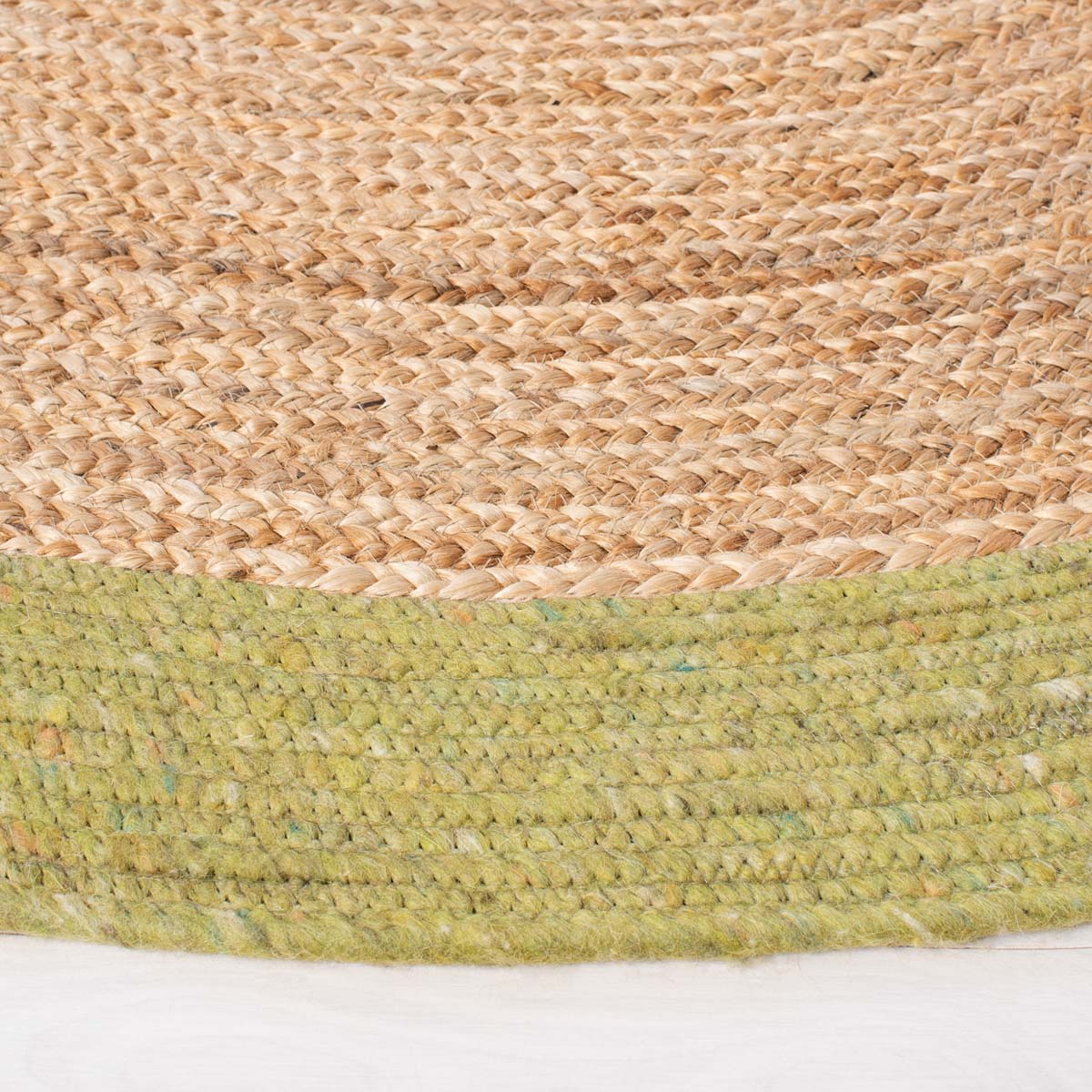 Safavieh Braided 910 Rug, BRD910 - Green / Natural