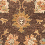 Safavieh Bergama 136 Rug, BRG136 - Brown / Ivory