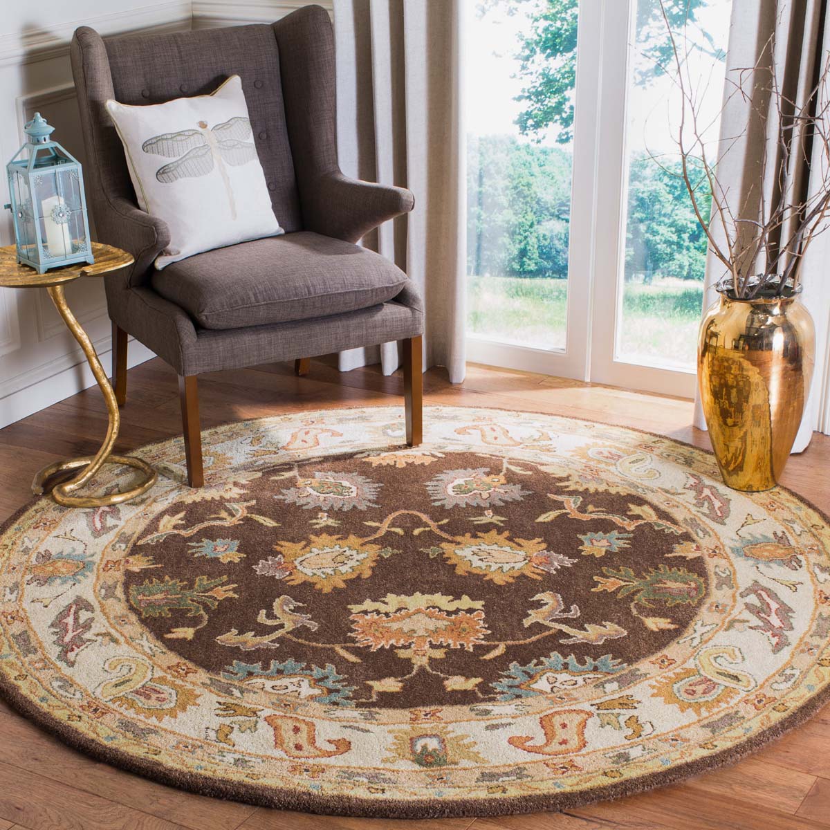 Safavieh Bergama 136 Rug, BRG136 - Brown / Ivory