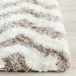 Safavieh Barcelona Shag 321 Rug, BSG321 - Ivory / Silver