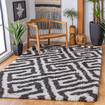 Safavieh Barcelona Shag 323 Rug, BSG323 - Graphite / Ivory