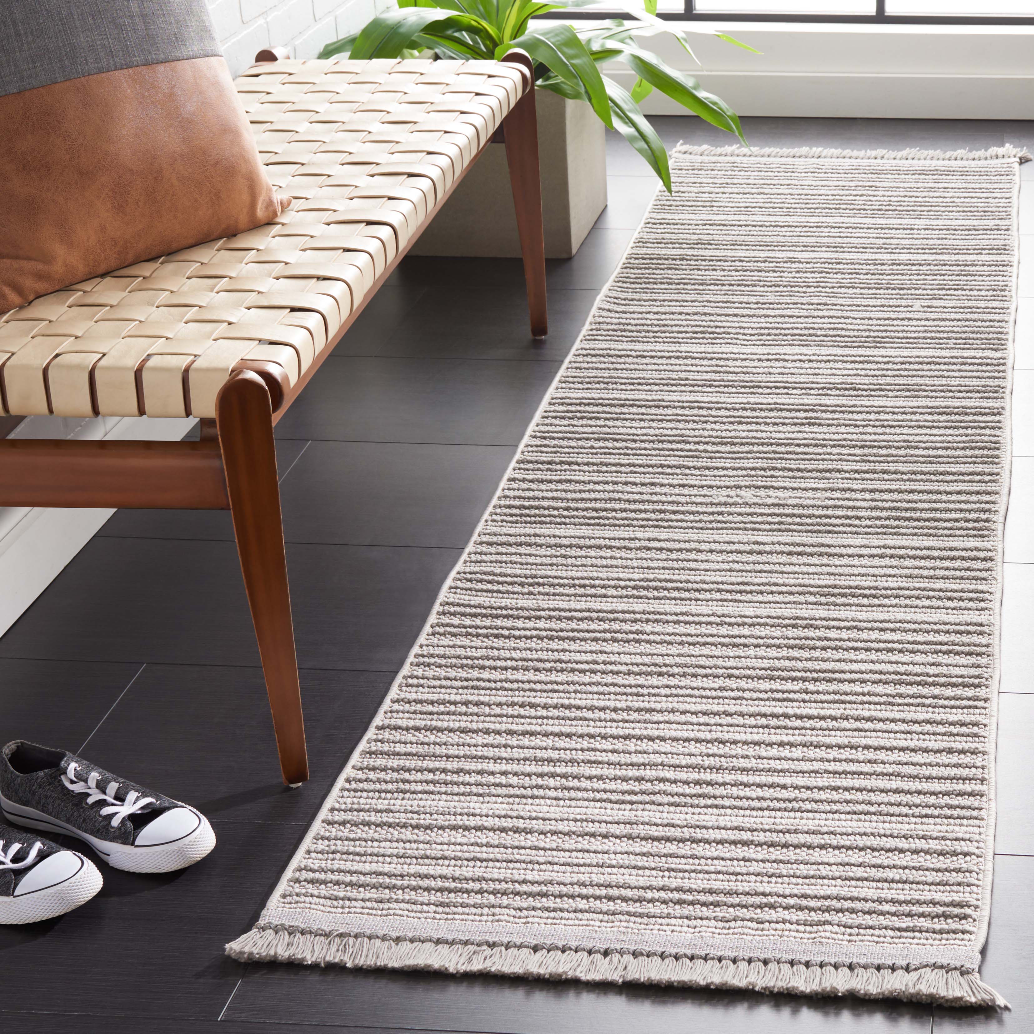 Safavieh Camden 654 Rug, CAD654 - Grey