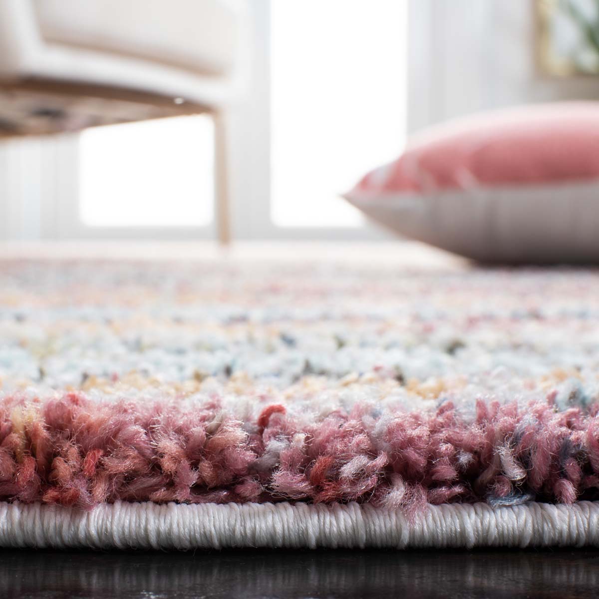 Safavieh Calista 132 Rug, CAL132 - Rust / Gold