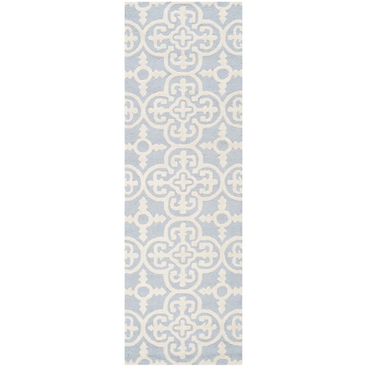 Safavieh Cambridge 133 Rug, CAM133 - Light Blue / Ivory