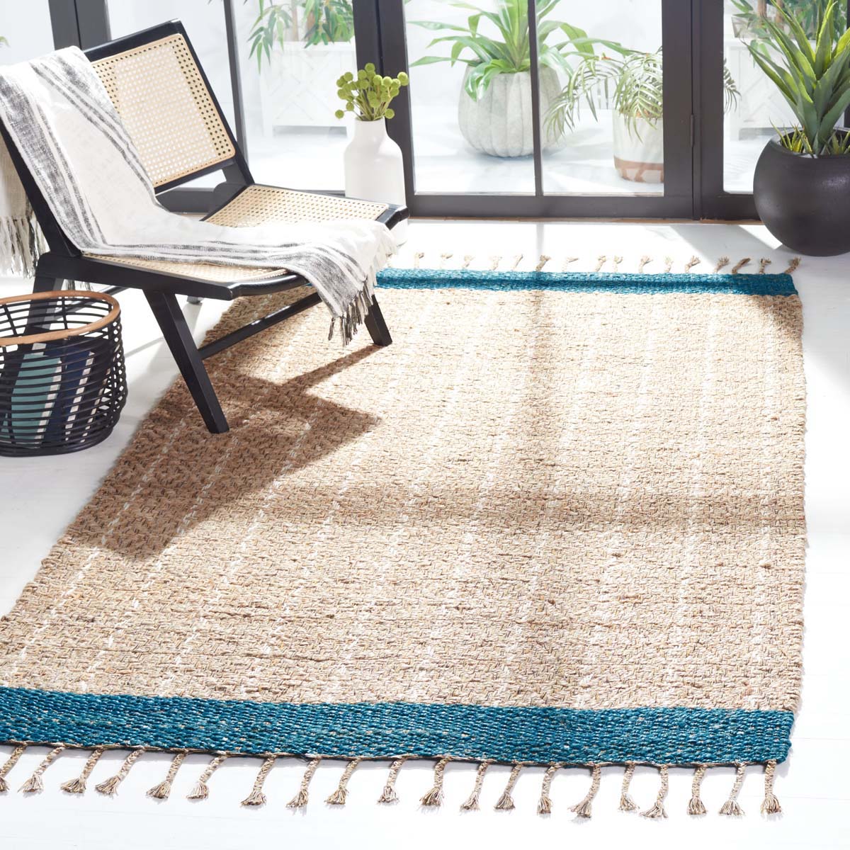 Safavieh Cape Cod 846 Rug, CAP846 - BLUE / NATURAL