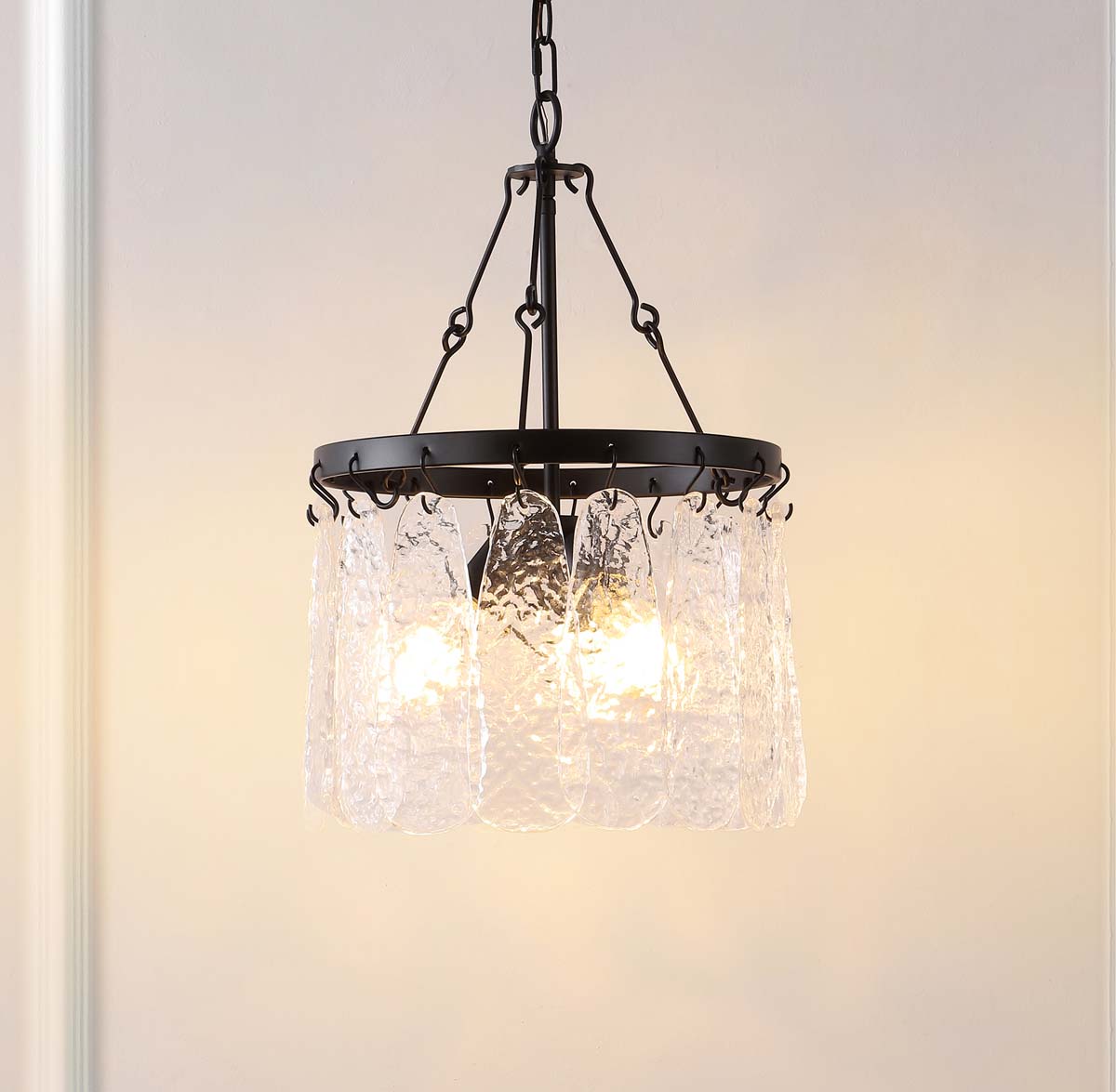 Safavieh Thryssa Chandelier , CHA4055 - Black / Clear