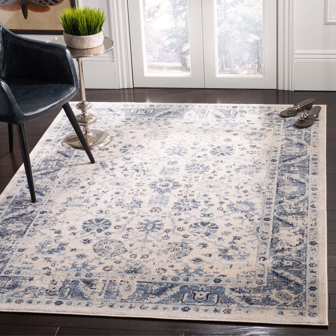 Safavieh Charleston 413 Rug, CHL413 - Ivory / Blue