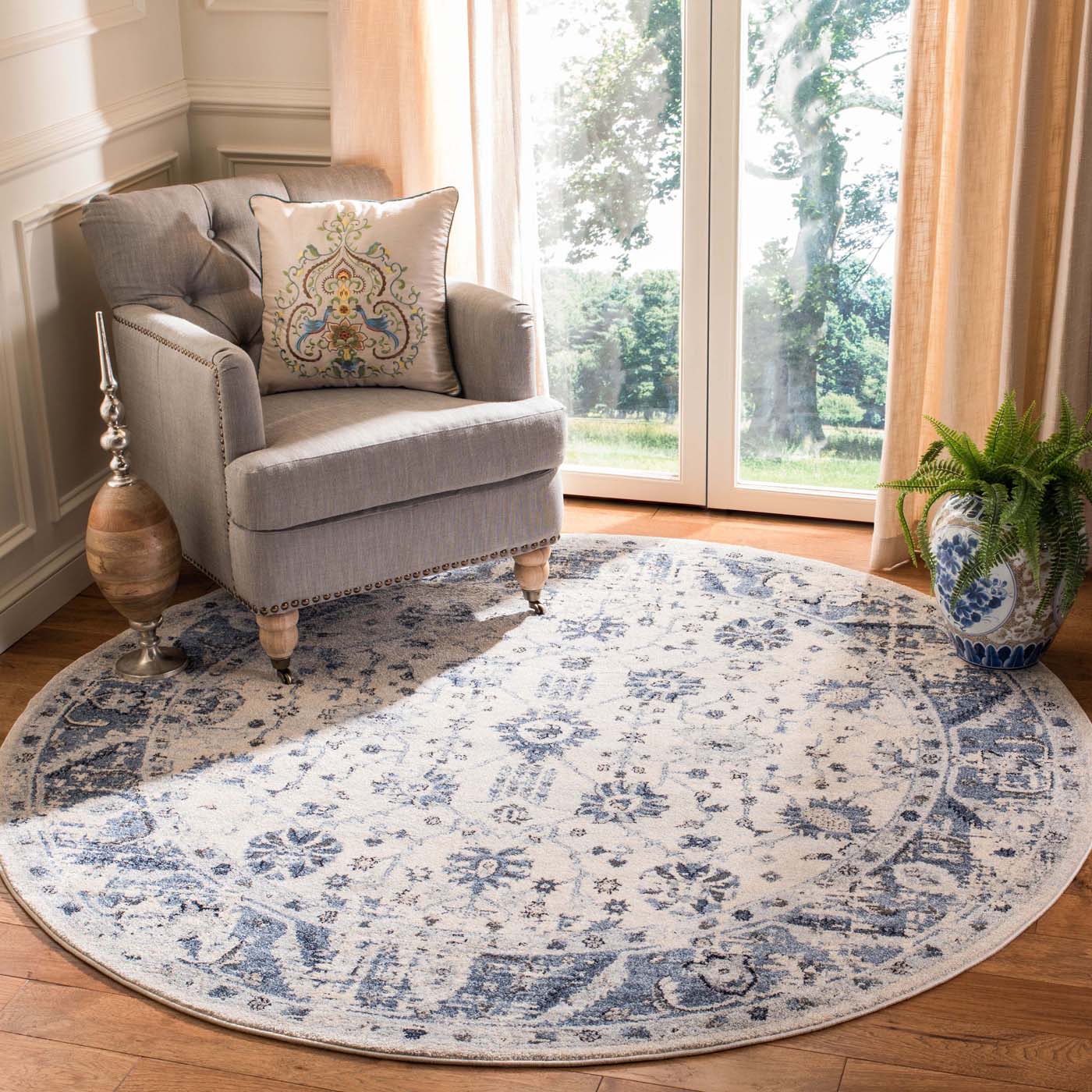 Safavieh Charleston 413 Rug, CHL413 - Ivory / Blue