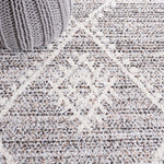 Safavieh Chapel 400 Rug, CHP400 - Black / Ivory