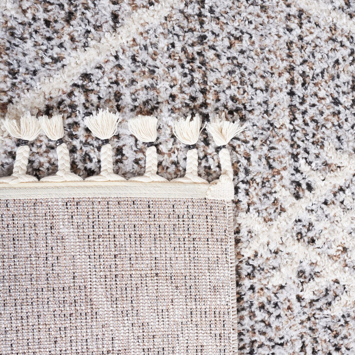 Safavieh Chapel 400 Rug, CHP400 - Black / Ivory