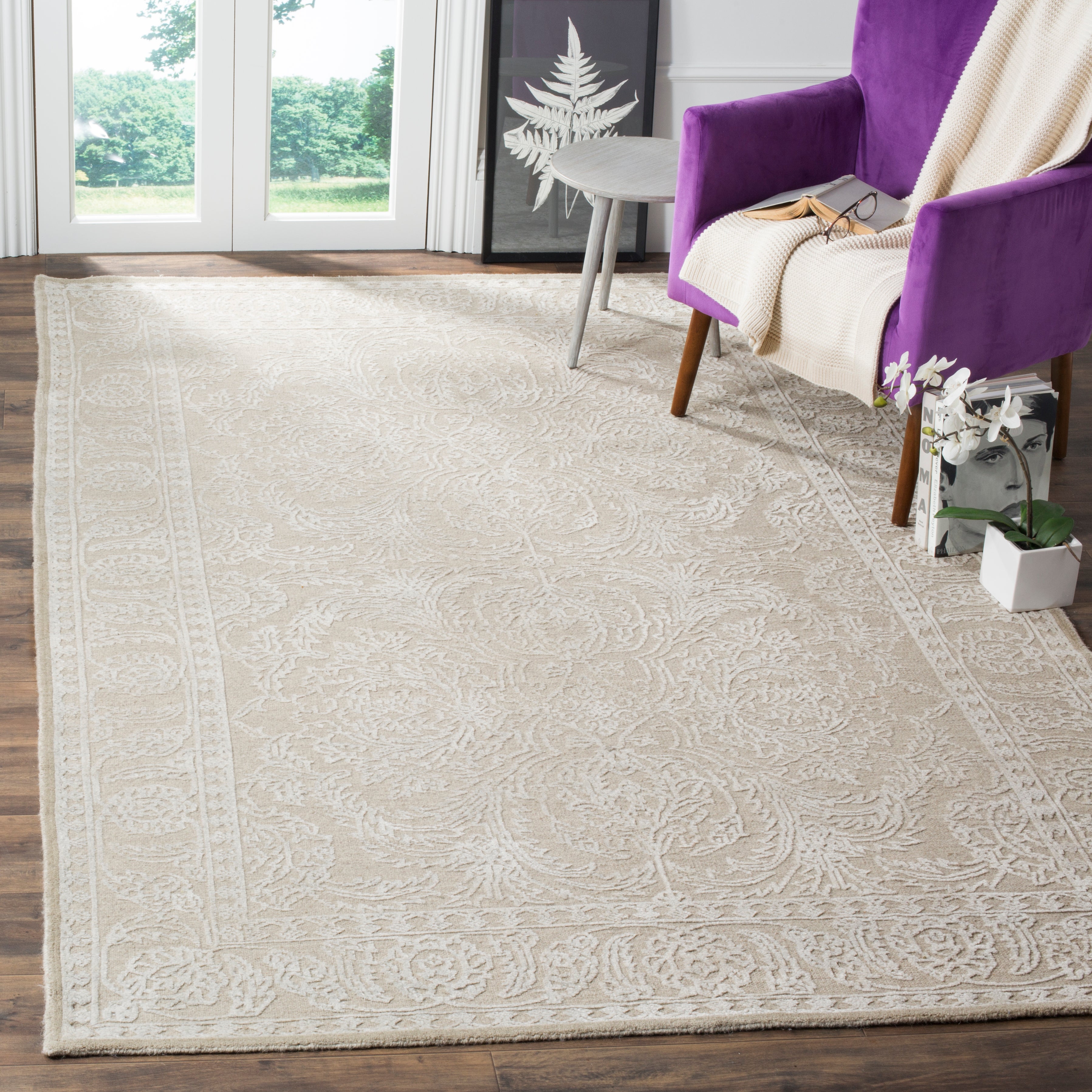 Safavieh Chester 543 Rug, CHS543 - Linen / Pearl