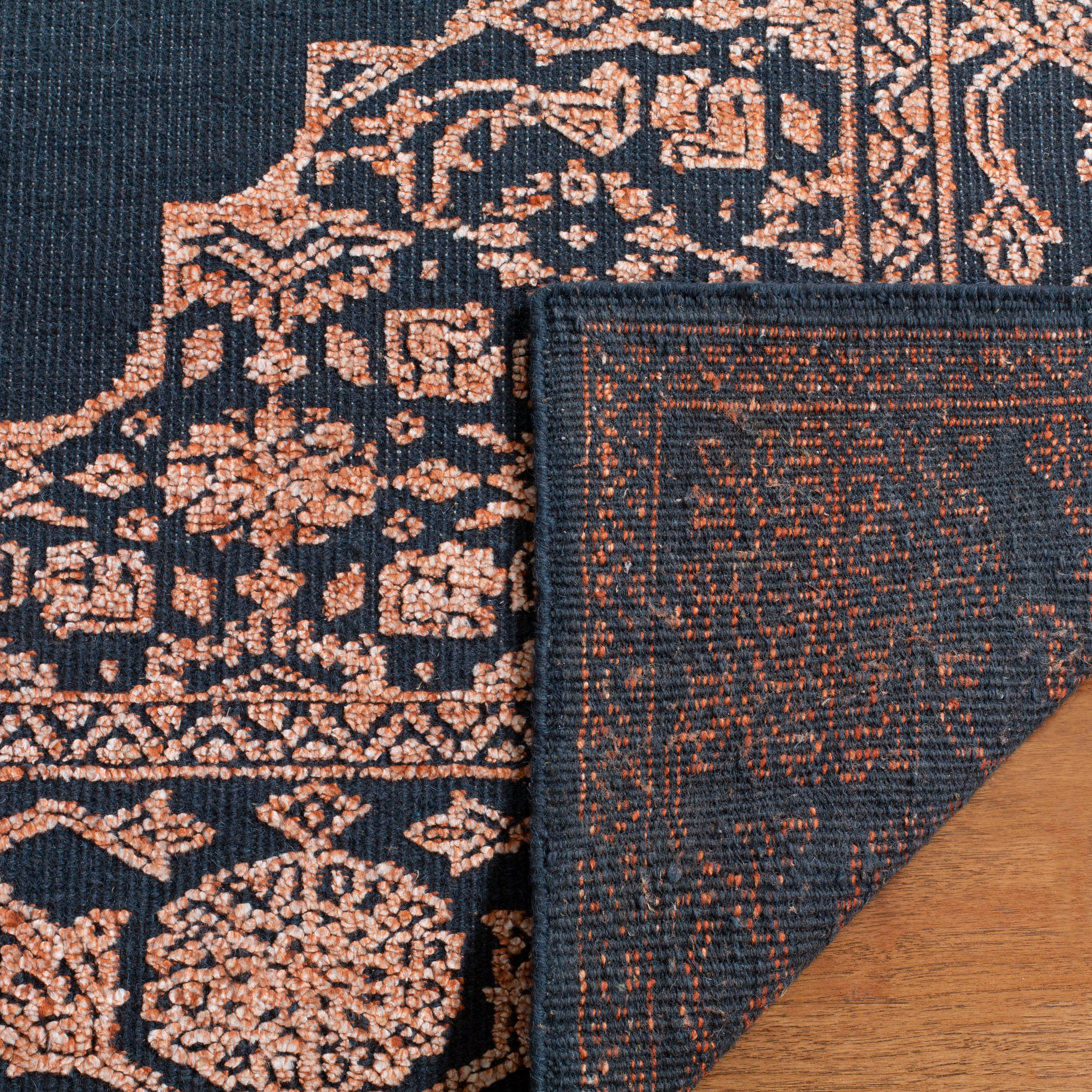 Safavieh Chester 546 Rug, CHS546 - Navy / Rust