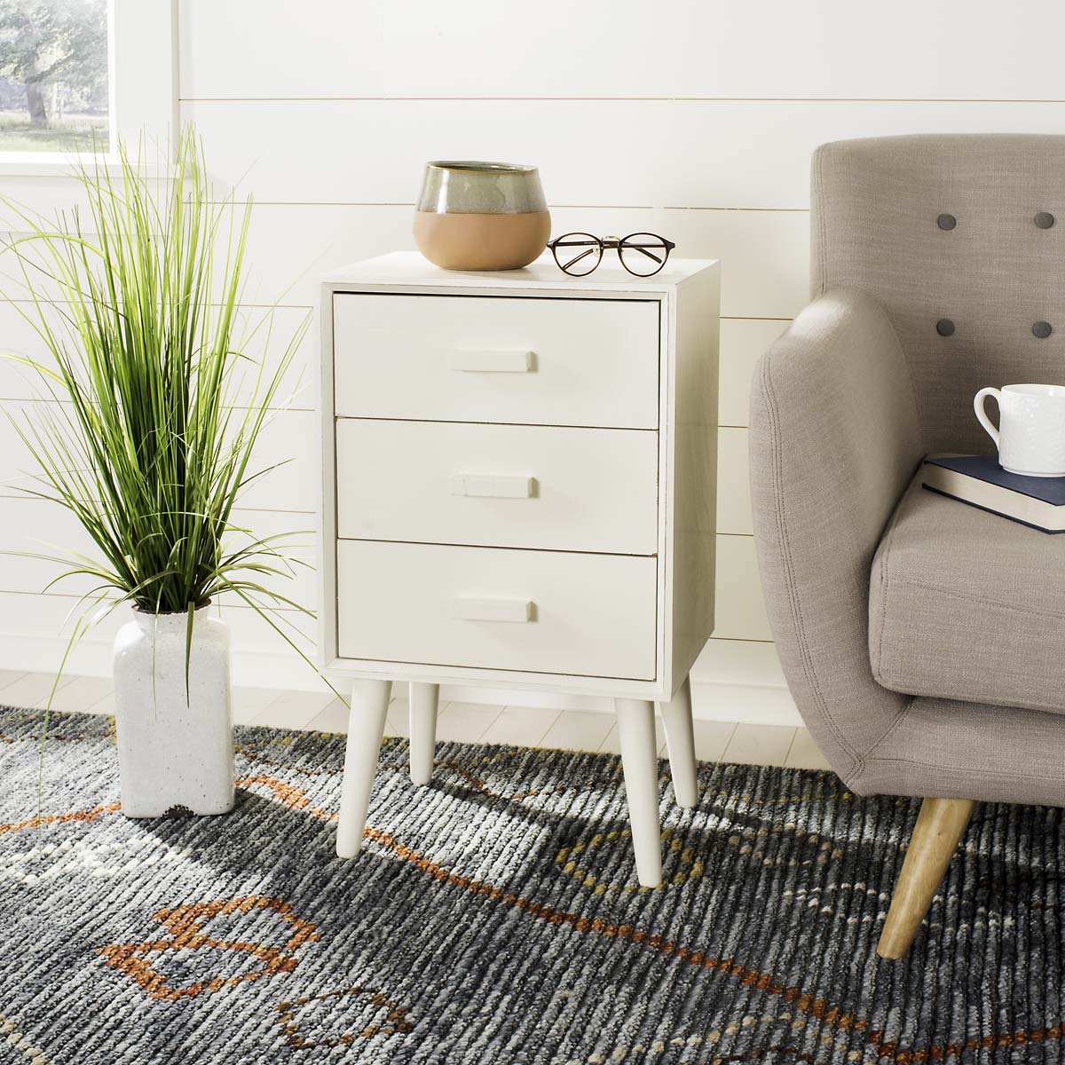 Safavieh Pomona 3 Drawer Chest , CHS5700 - Antique White