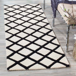 Safavieh Chatham 718 Rug, CHT718 - Ivory / Black