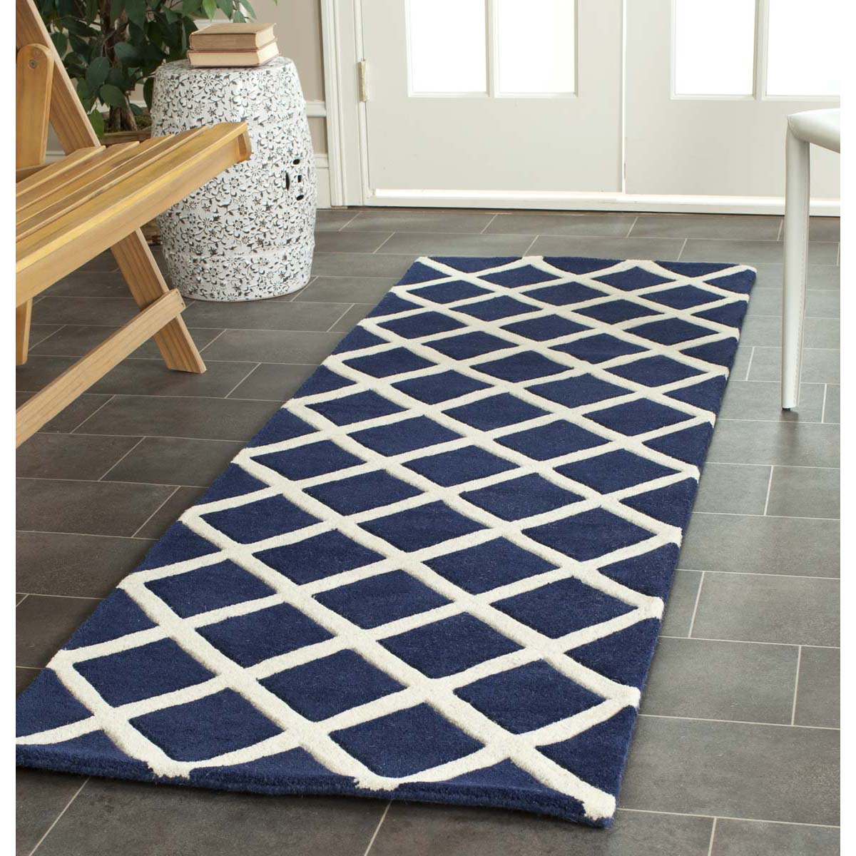 Safavieh Chatham 718 Rug, CHT718 - Dark Blue / Ivory