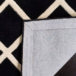 Safavieh Chatham 718 Rug, CHT718 - Black / Ivory