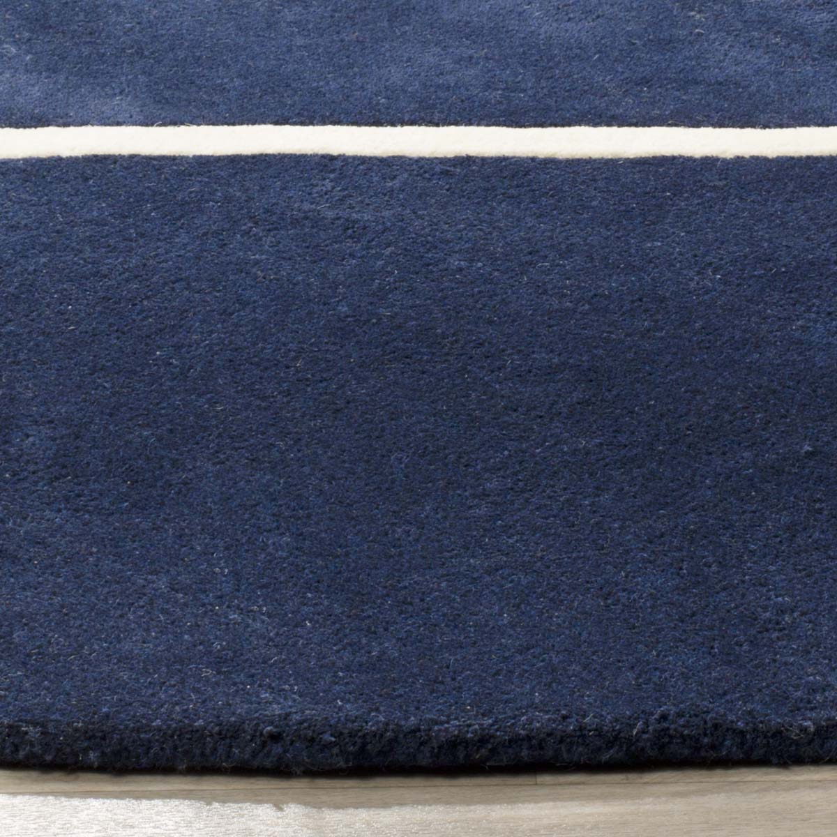 Safavieh Chatham 720 Rug, CHT720 - Dark Blue / Ivory