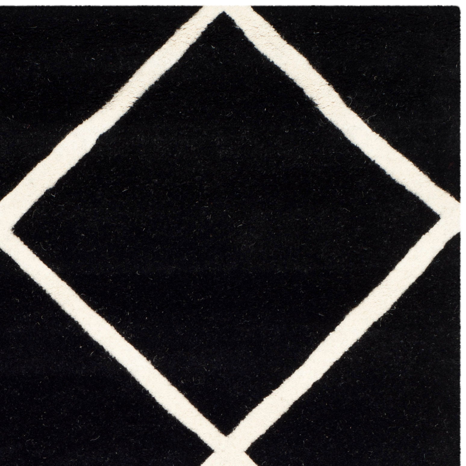 Safavieh Chatham 720 Rug, CHT720 - Black / Ivory