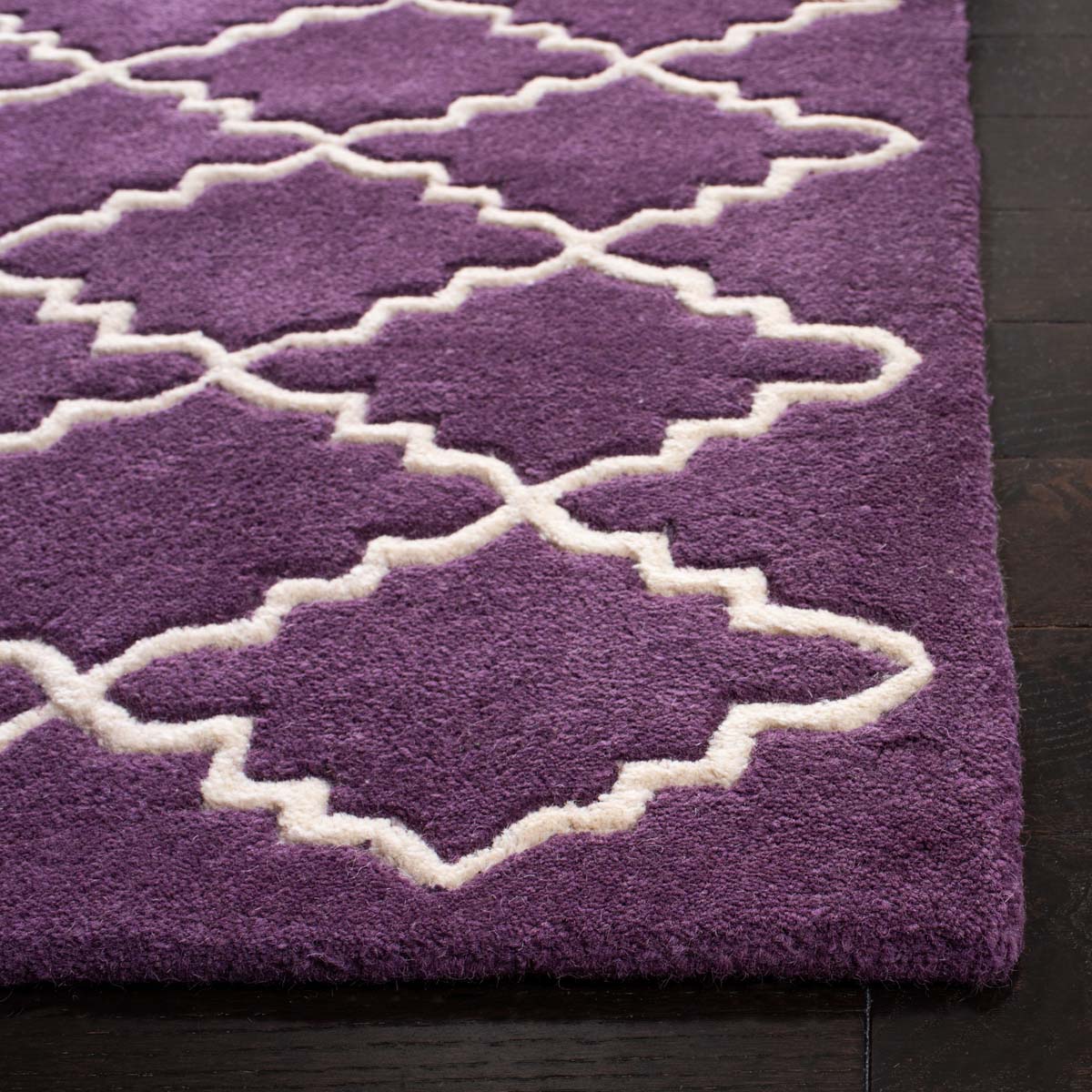 Safavieh Chatham 721 Rug, CHT721 - Purple / Ivory