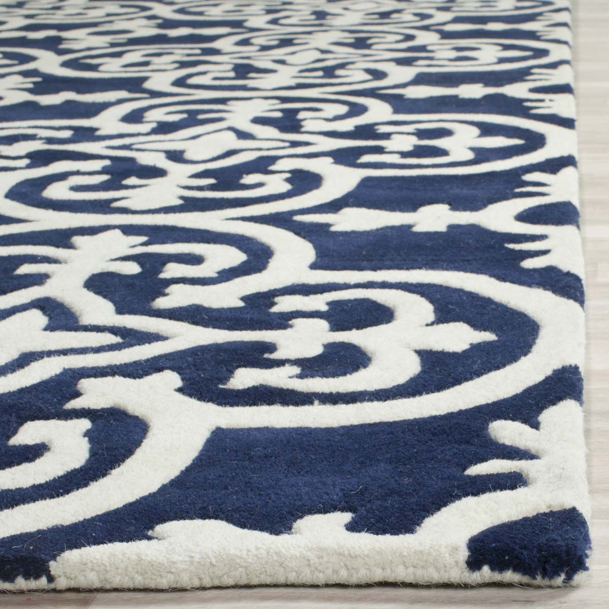 Safavieh Chatham 729 Rug, CHT729 - Dark Blue / Ivory
