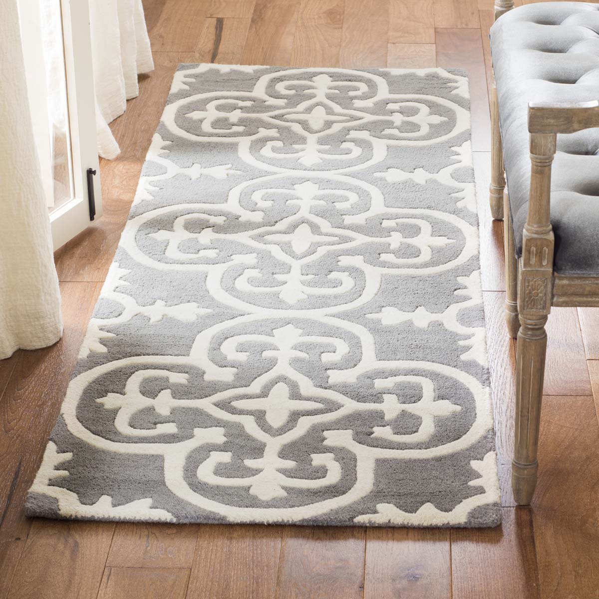 Safavieh Chatham 729 Rug, CHT729 - Dark Grey / Ivory