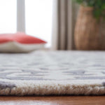 Safavieh Chatham 729 Rug, CHT729 - Dark Grey / Ivory