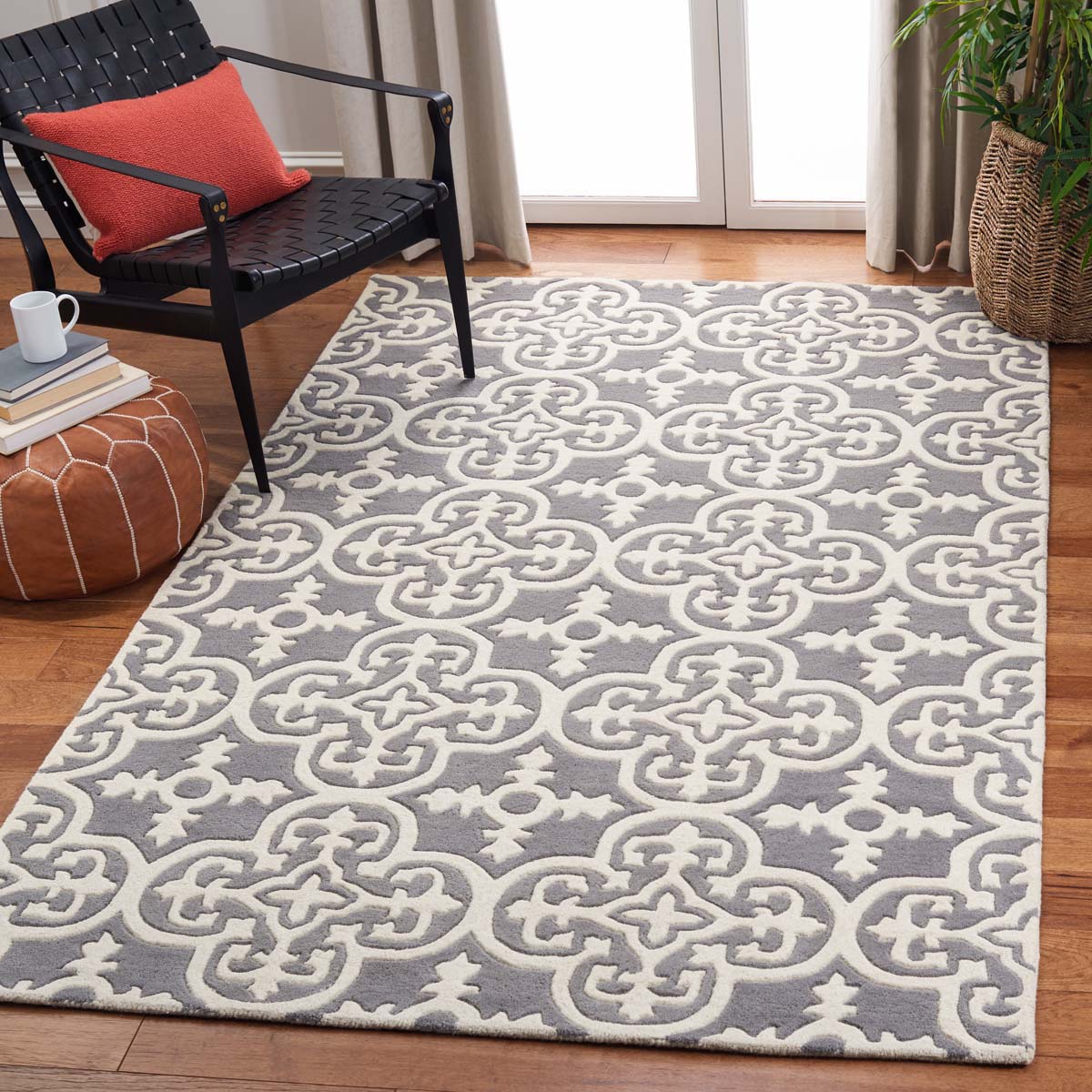 Safavieh Chatham 729 Rug, CHT729 - Dark Grey / Ivory