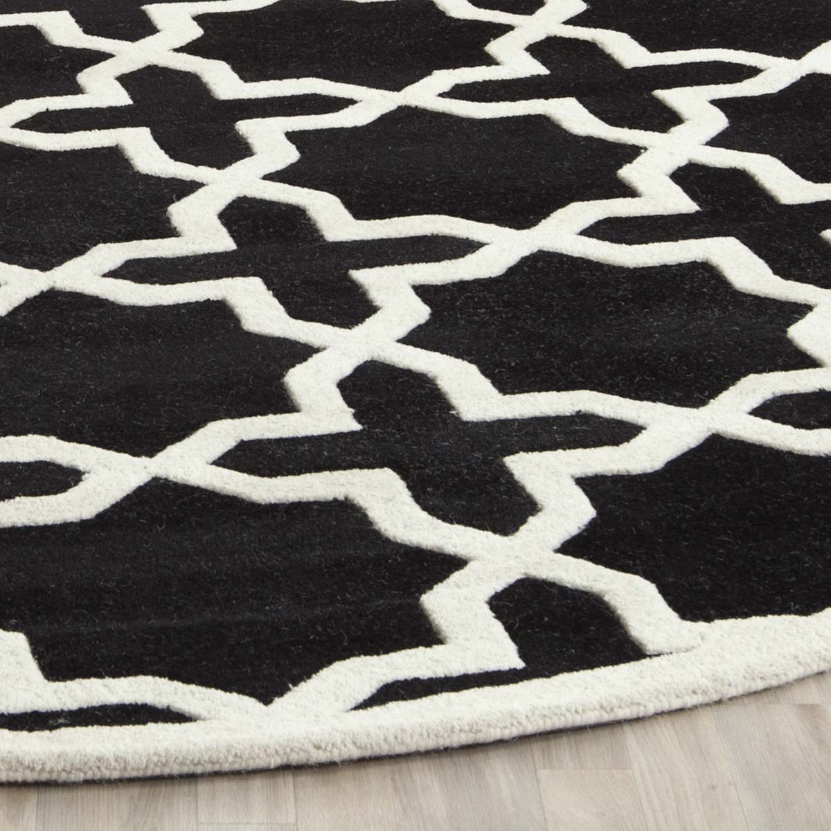 Safavieh Chatham 732 Rug, CHT732 - Black / Ivory