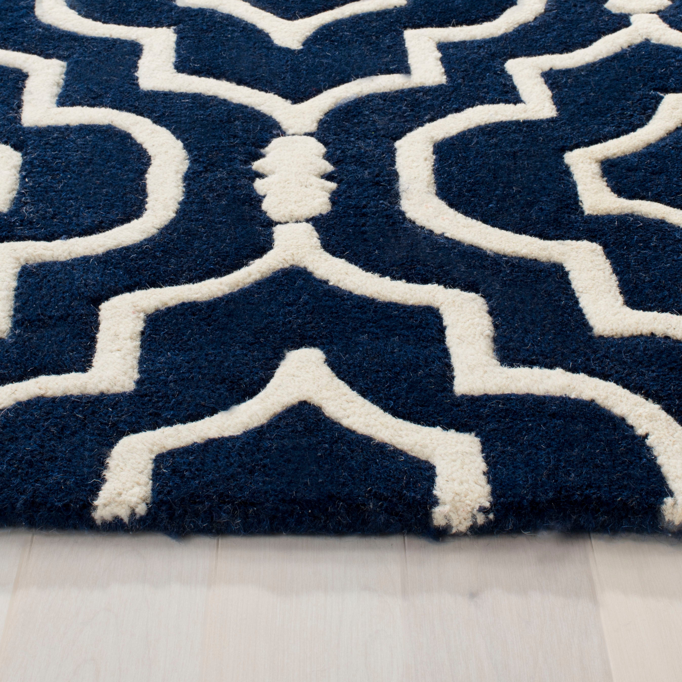 Safavieh Chatham 736 Rug, CHT736 - Dark Blue / Ivory