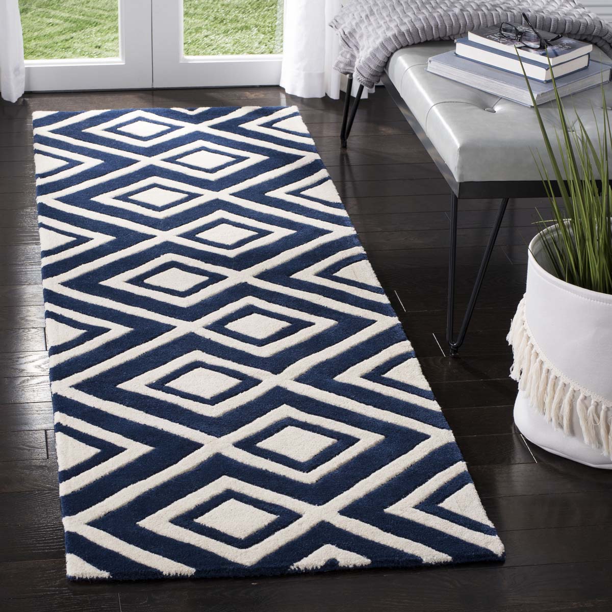 Safavieh Chatham 742 Rug, CHT742 - Dark Blue / Ivory
