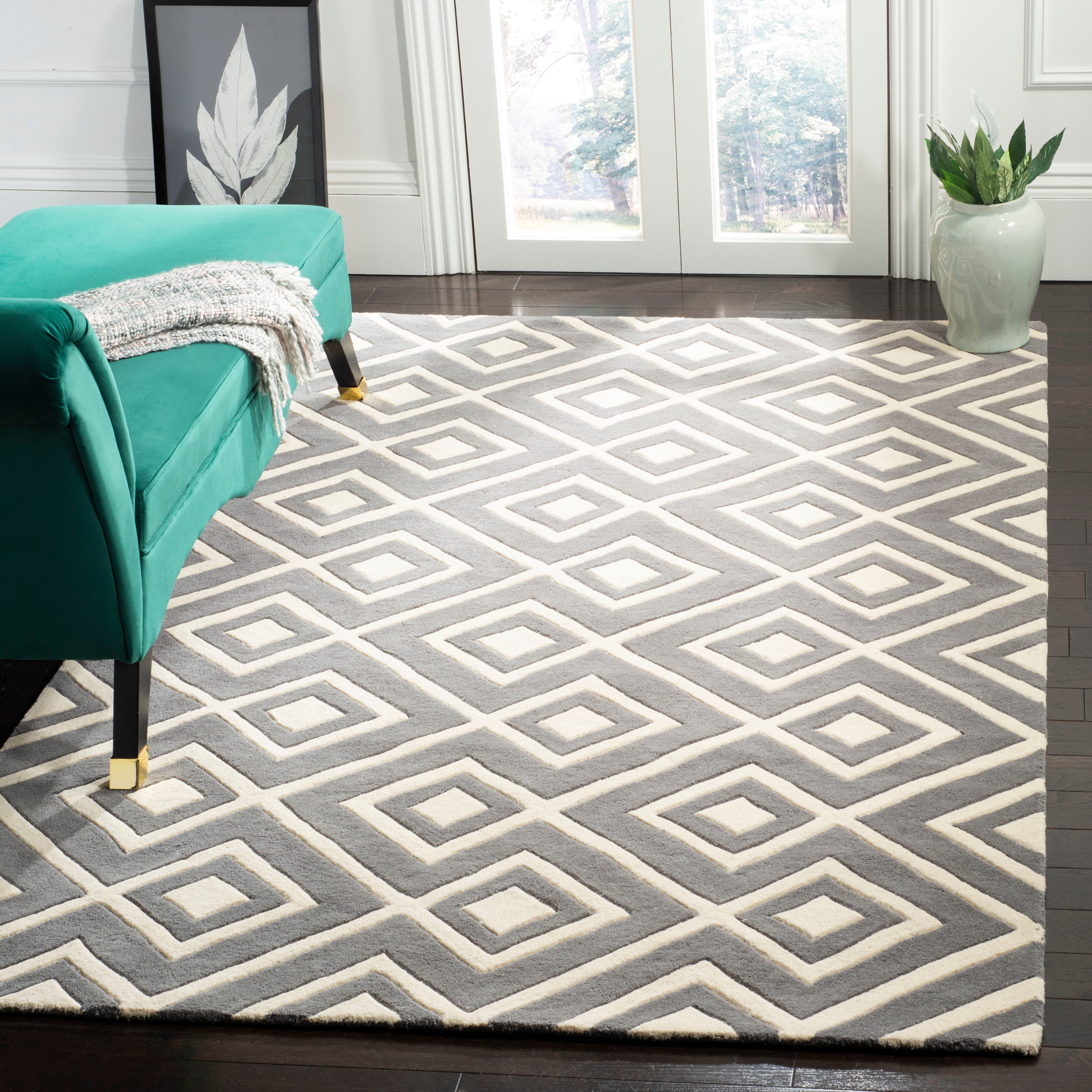 Safavieh Chatham 742 Rug, CHT742 - Dark Grey / Ivory
