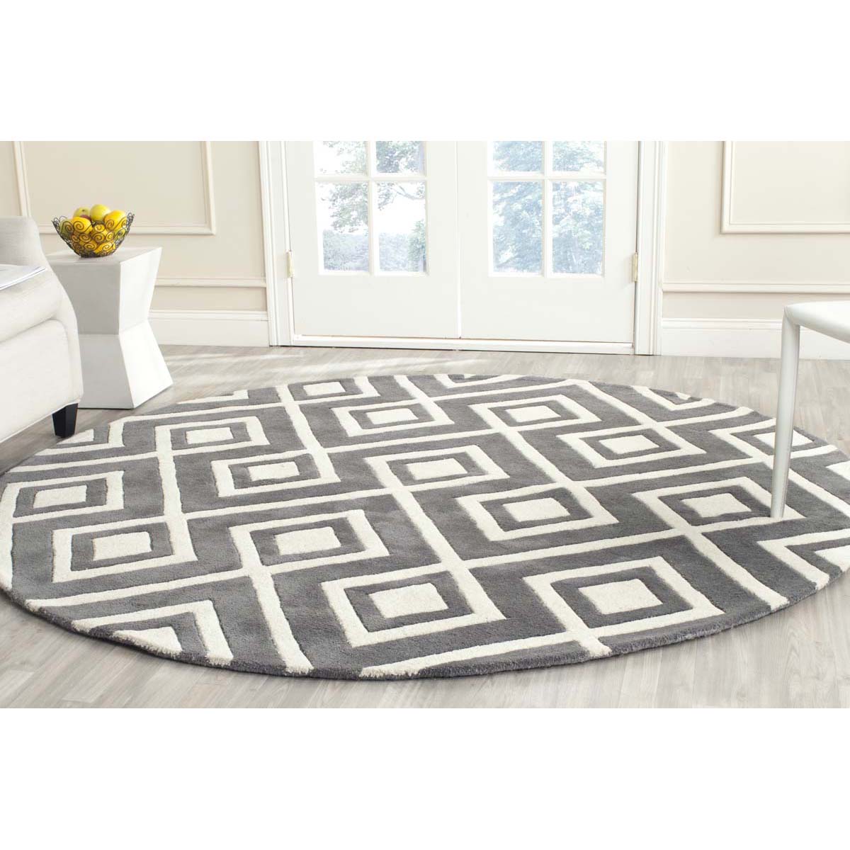 Safavieh Chatham 742 Rug, CHT742 - Dark Grey / Ivory