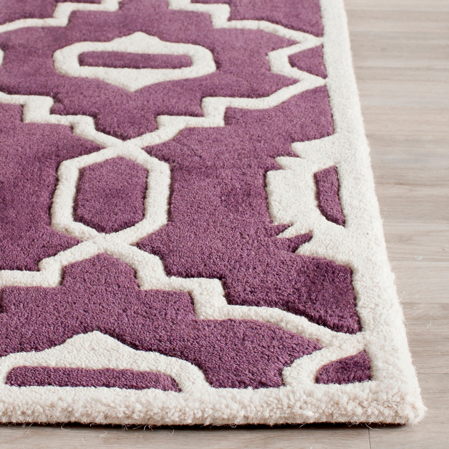 Safavieh Chatham 745 Rug, CHT745 - Purple / Ivory