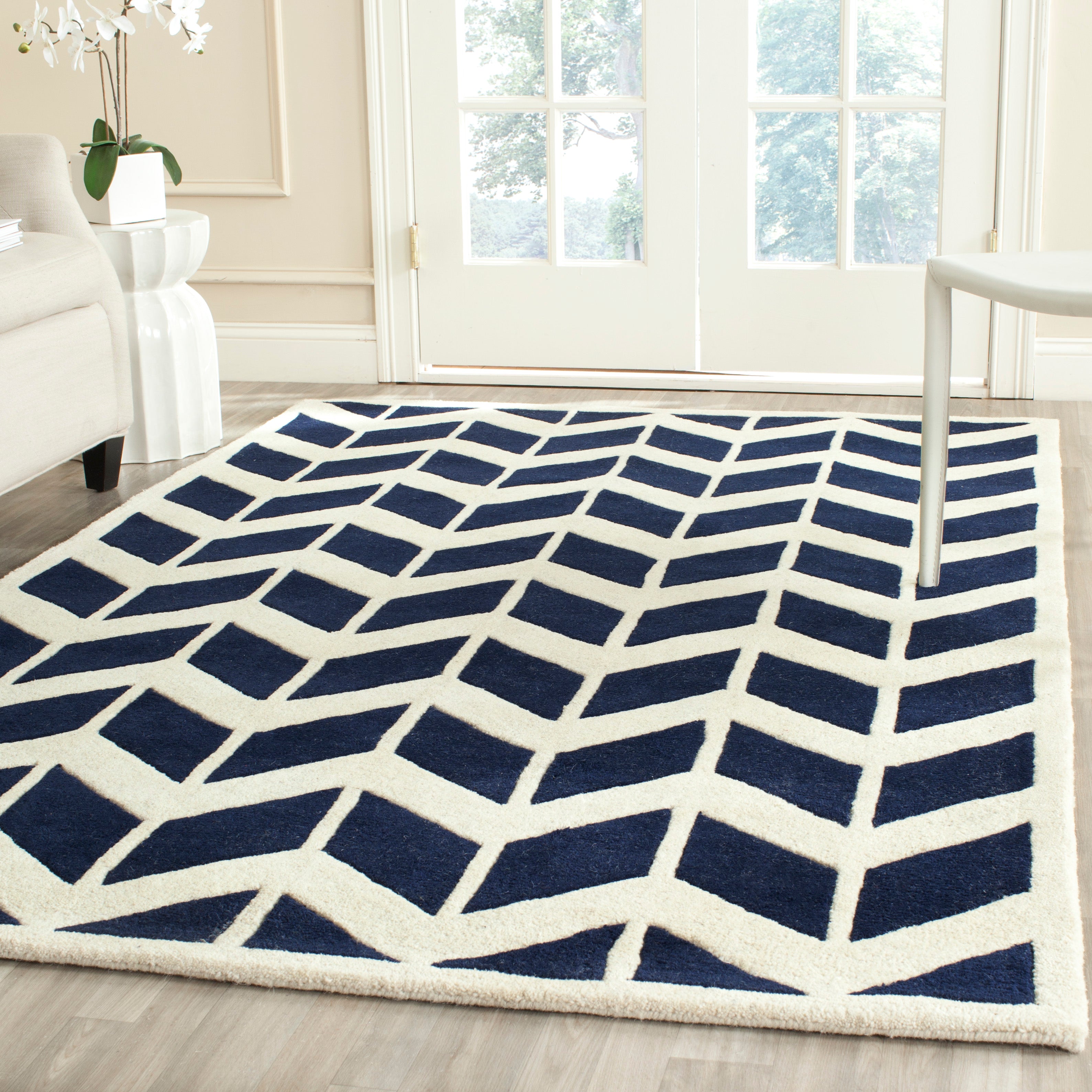 Safavieh Chatham 746 Rug, CHT746 - Dark Blue / Ivory