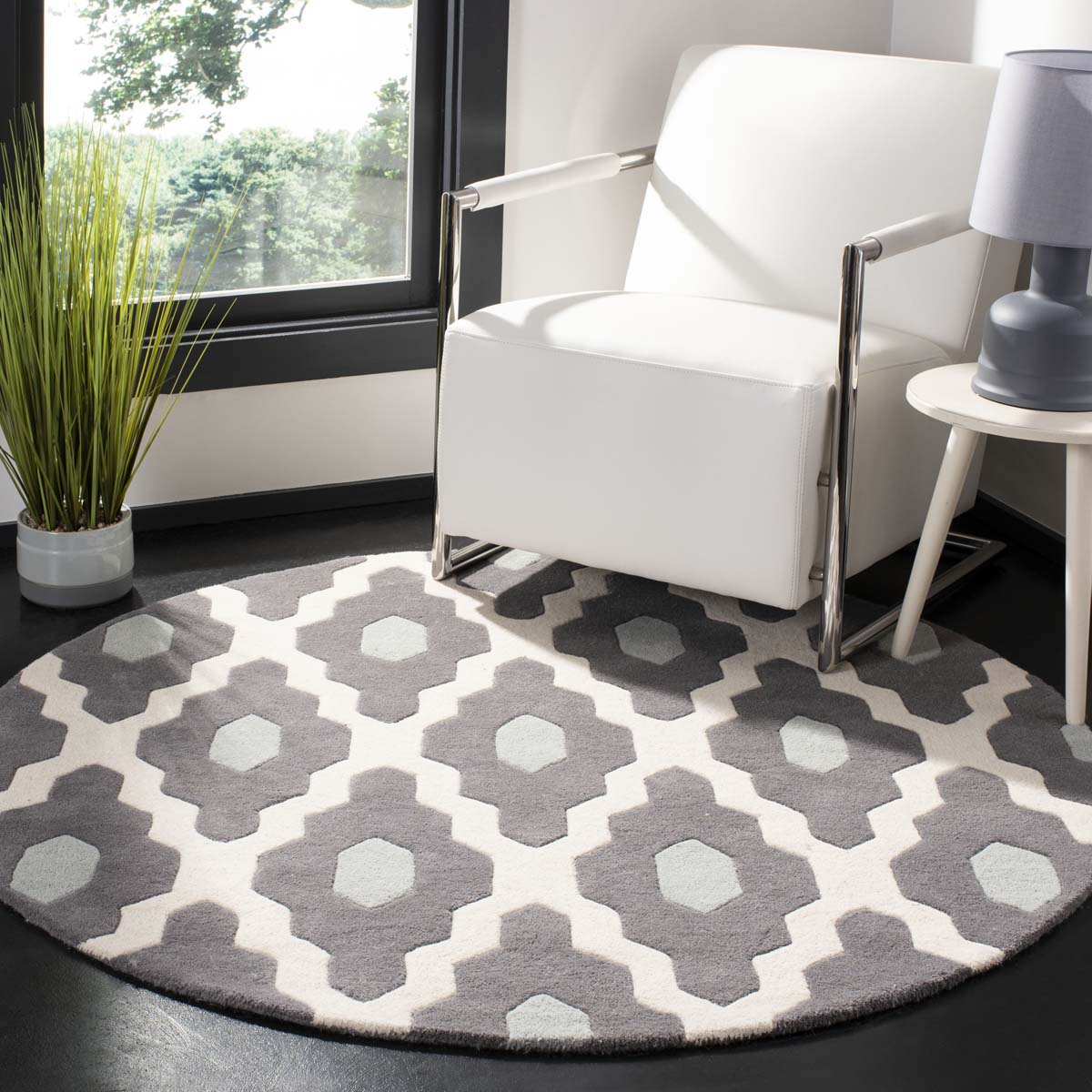 Safavieh Chatham 748 Rug, CHT748 - Ivory / Dark Grey