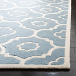 Safavieh Chatham 750 Rug, CHT750 - Blue / Ivory