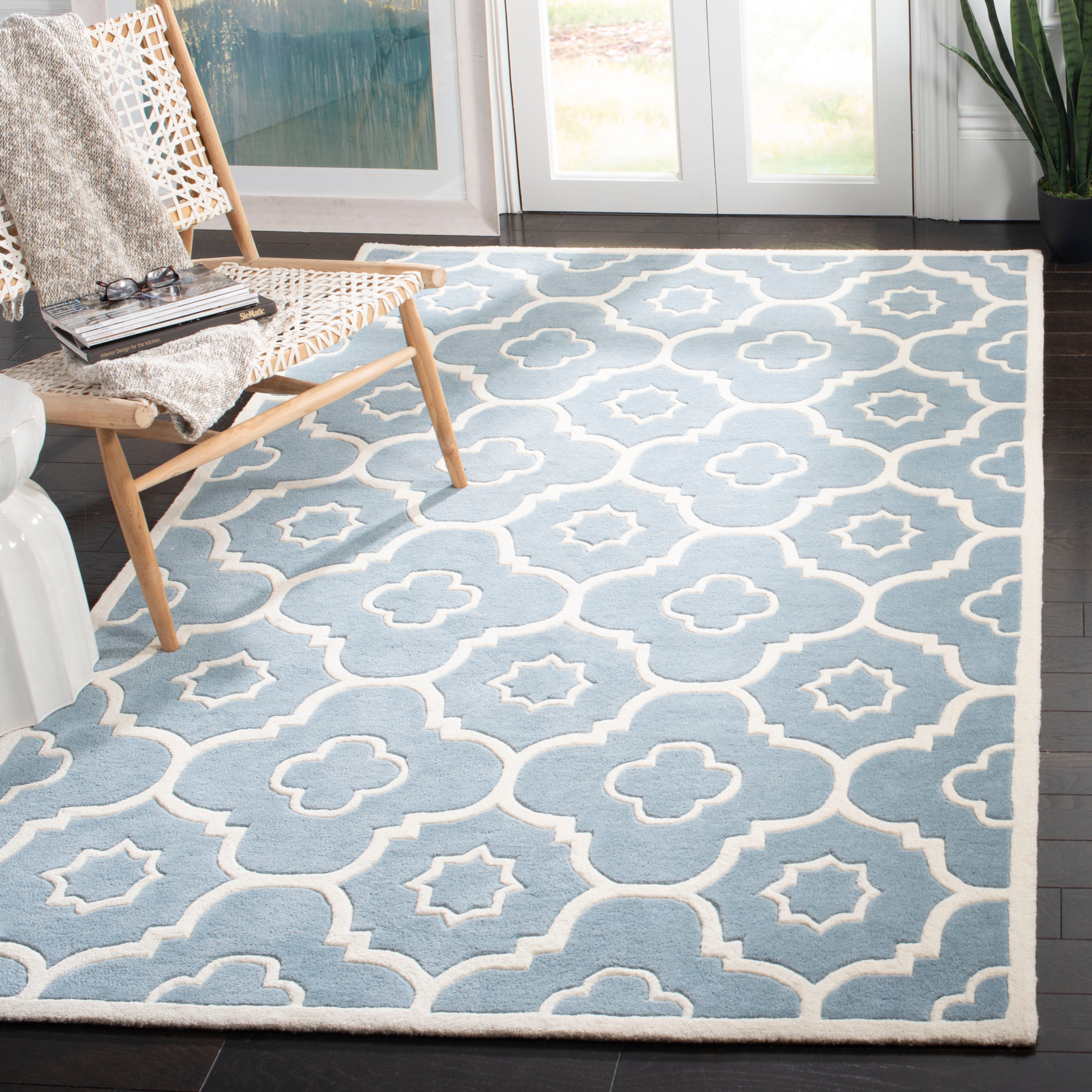 Safavieh Chatham 750 Rug, CHT750 - Blue / Ivory