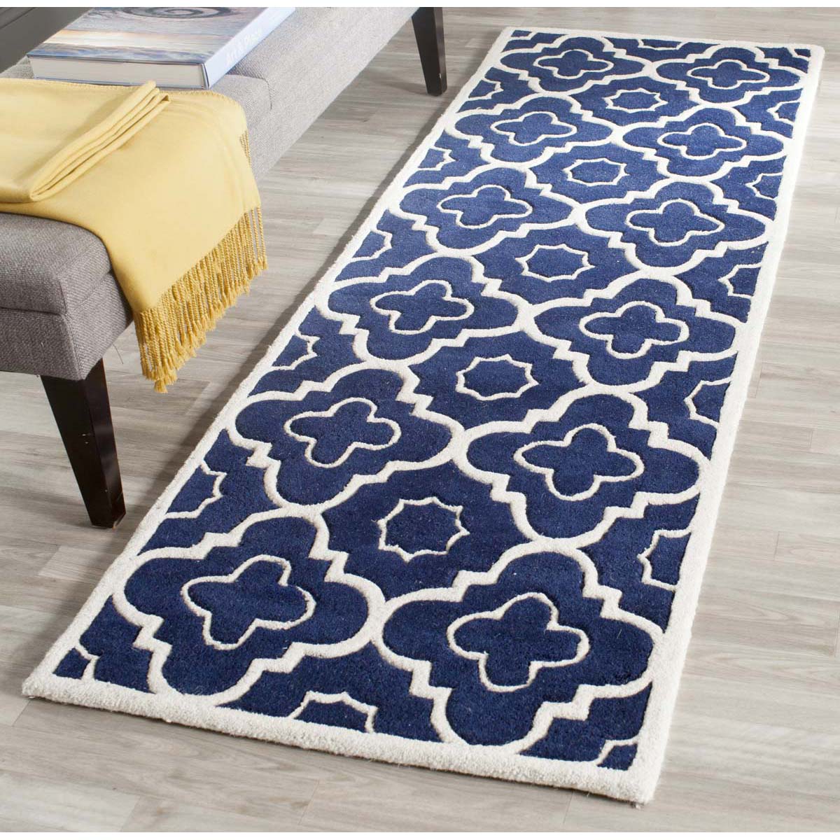 Safavieh Chatham 750 Rug, CHT750 - Dark Blue / Ivory