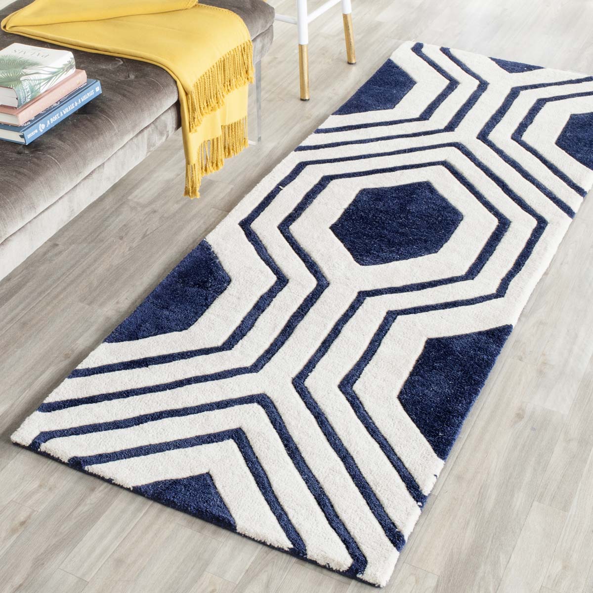Safavieh Chatham 760 Rug, CHT760 - Dark Blue / Ivory