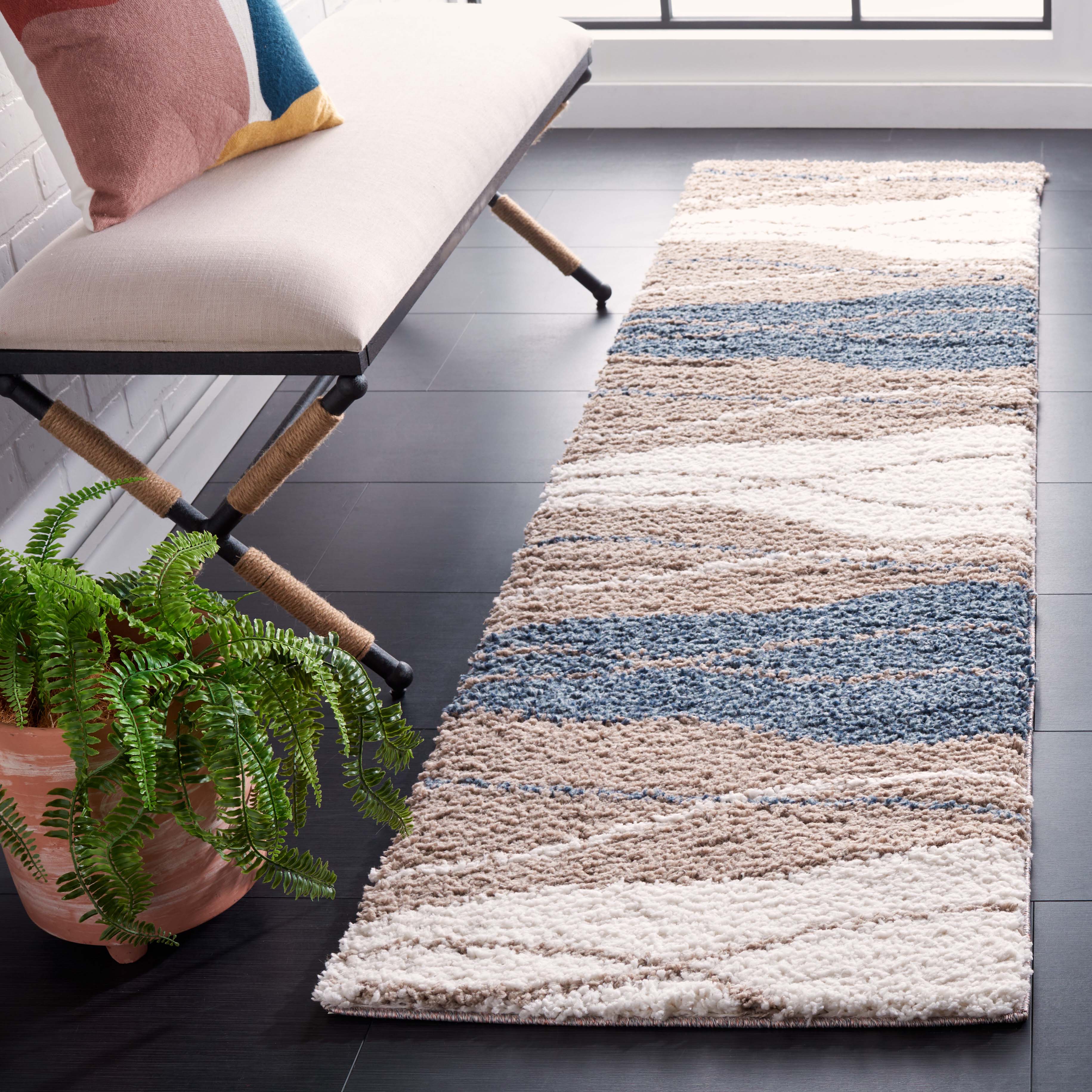 Safavieh Calico Shag 108 Rug, CLC108 - Taupe / Blue