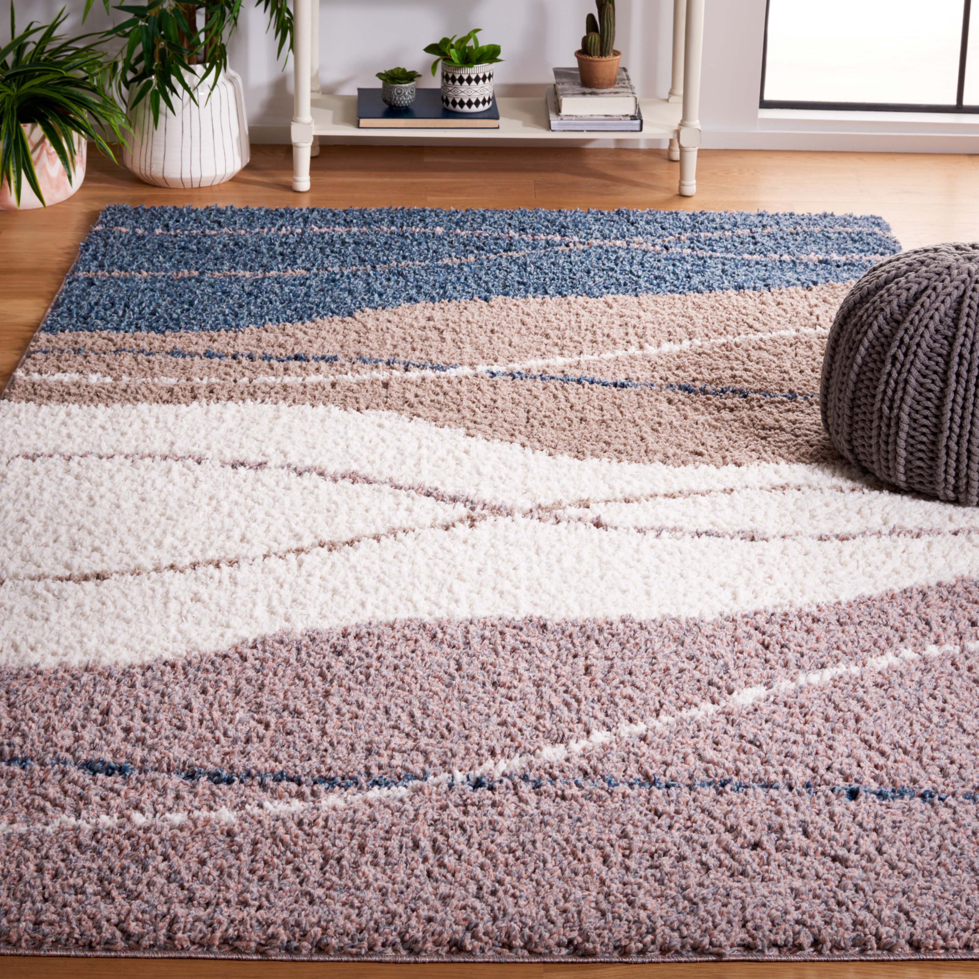 Safavieh Calico Shag 108 Rug, CLC108 - Taupe / Blue