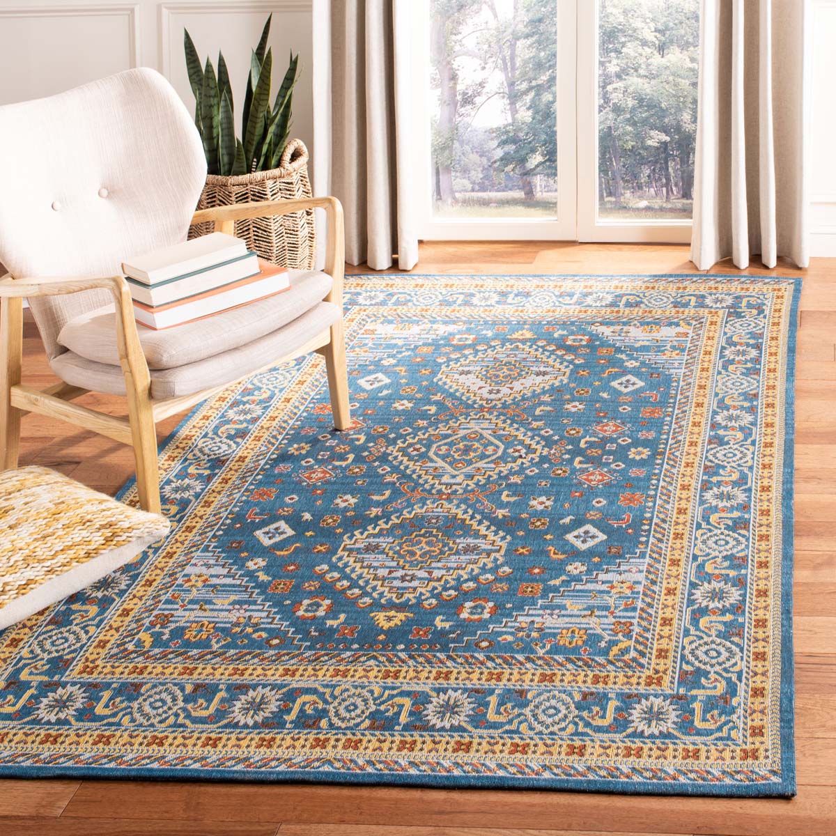 Safavieh Classic Vintage 114 Rug, CLV114 - Blue / Gold