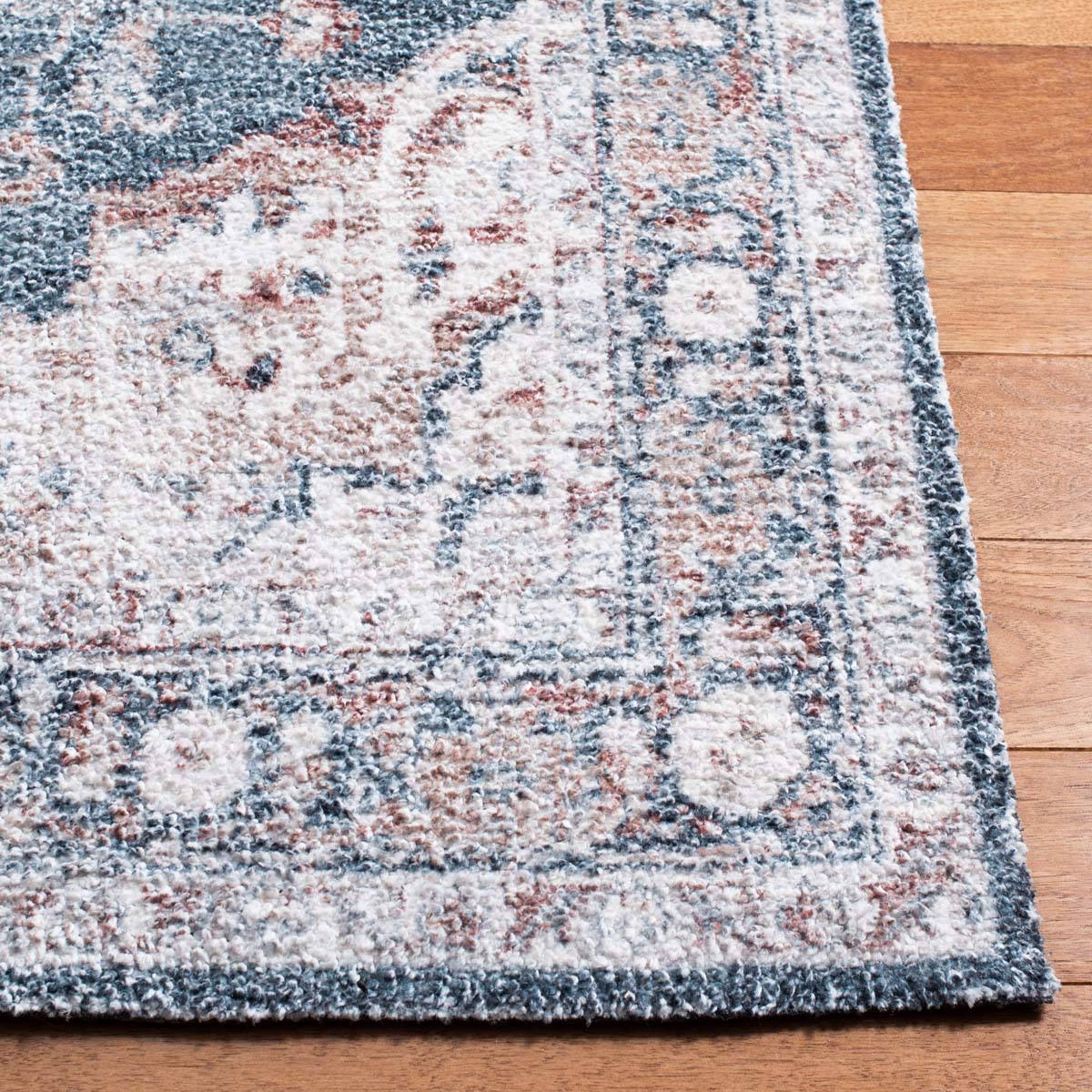 Safavieh Classic Vintage 206 Rug, CLV206 - Light Blue / Rust