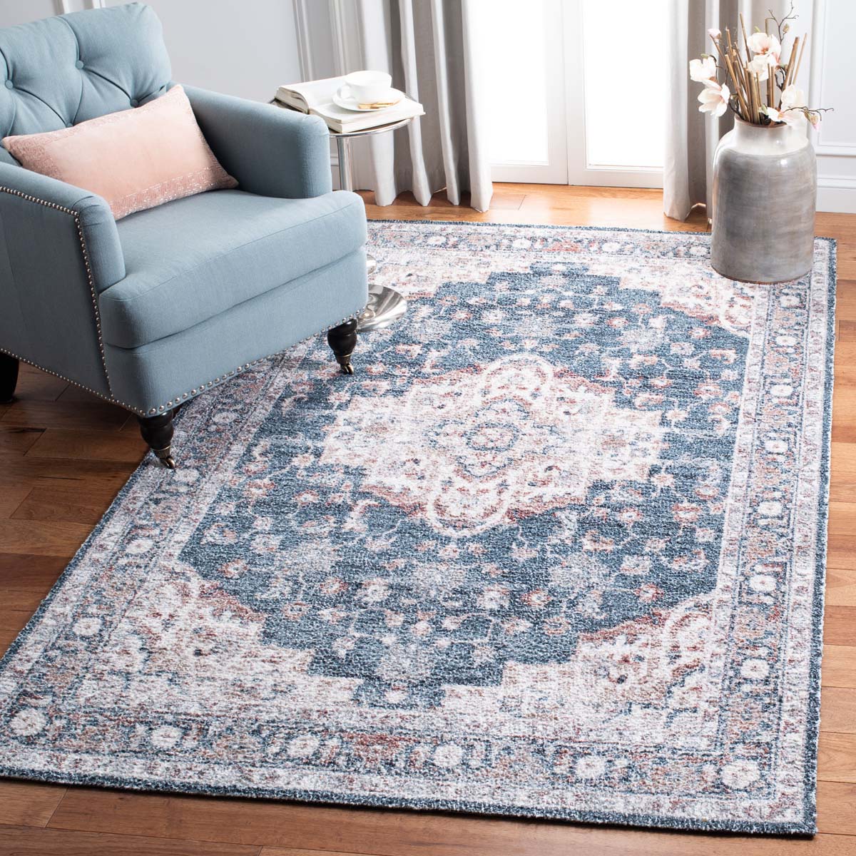 Safavieh Classic Vintage 206 Rug, CLV206 - Light Blue / Rust